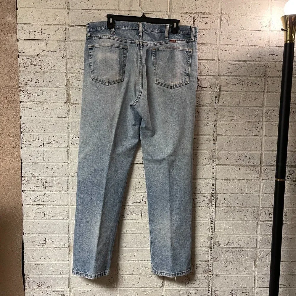 VINTAGE RUSTLER DISTRESSED FADED LIGHT BLUE DENIM JEANS  38x32 - Picture 5 of 11